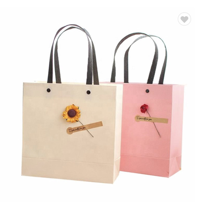 Harga yang bagus Tas Kertas Boutique Seni Goresan Bergaya Untuk Toko Hadiah daring